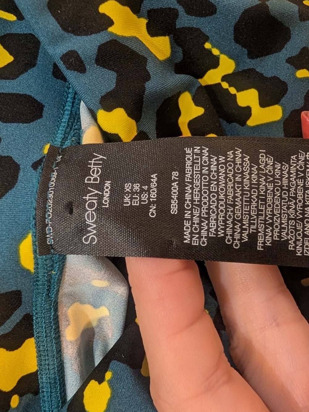 Sweaty Betty Power 7/8 Length Blue & Yellow Leopard Print Leggings Women's Sz 4 - Picture 10 of 10